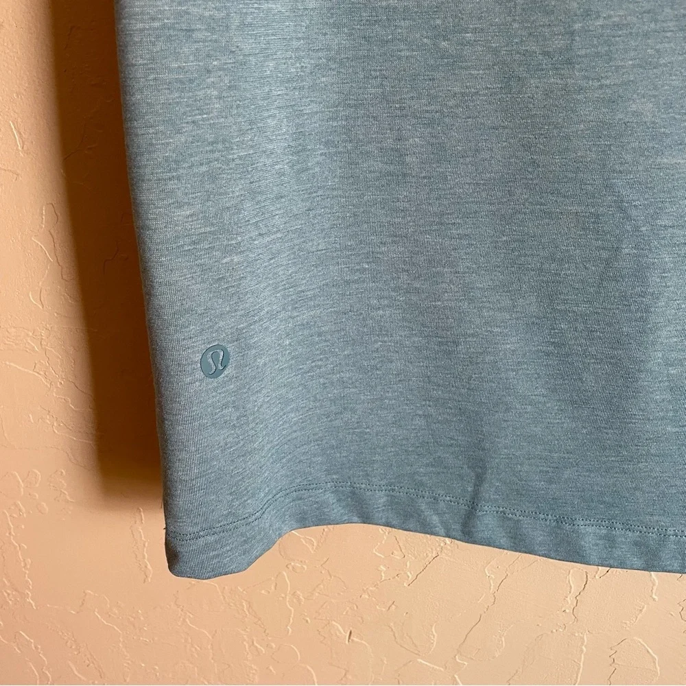 Men’s Lululemon Evolution Polo Blue small.